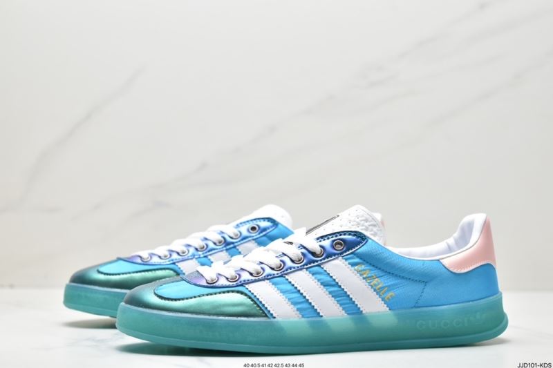 Adidas Sneakers